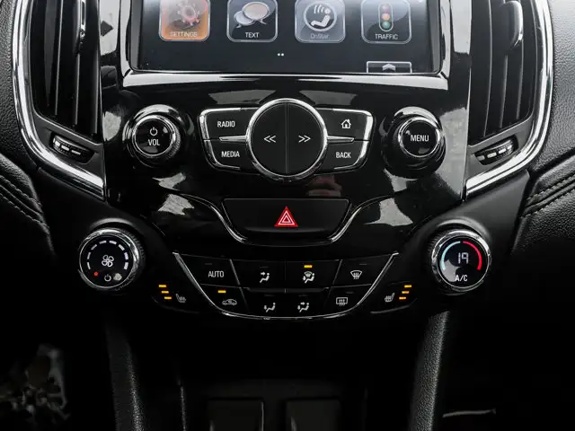 2017 Chevrolet Cruze Premier True North 1.4L - Photo 28