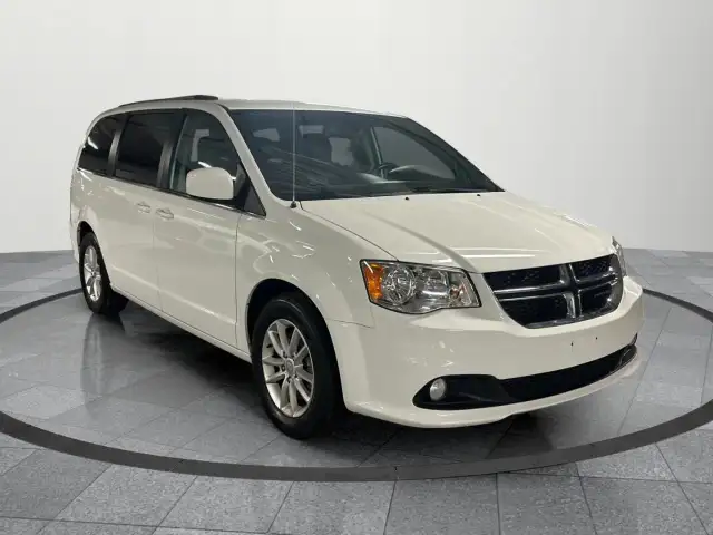 2019 Dodge Grand Caravan CVP/SXT SE Plus|| Power Windows|| Ex... - Photo 8