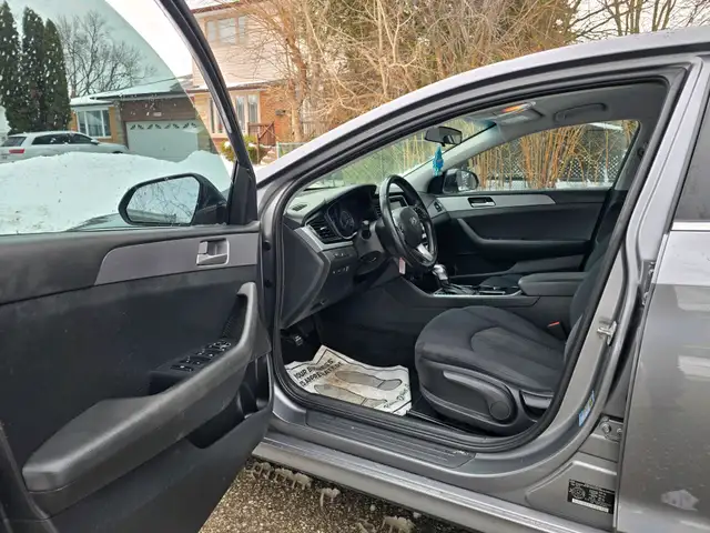 2019 Hyundai Sonata Essential IVT Heated Seats ,Reverse Camera , - Photo 12