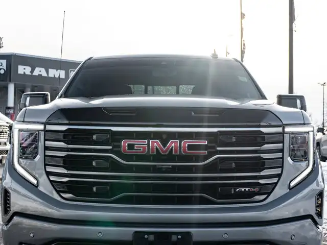 2025 GMC Sierra 1500 AT4 - Photo 13