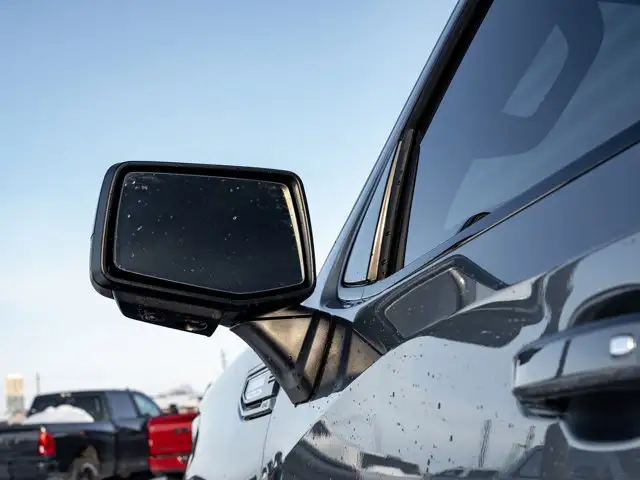 2025 GMC Sierra 1500 AT4 - Photo 15