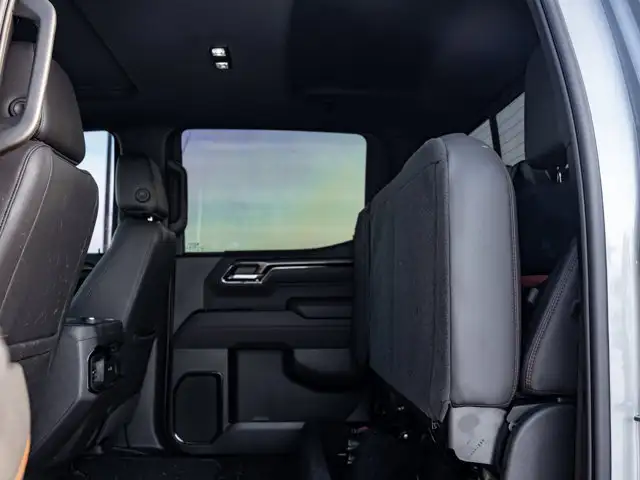 2025 GMC Sierra 1500 AT4 - Photo 17