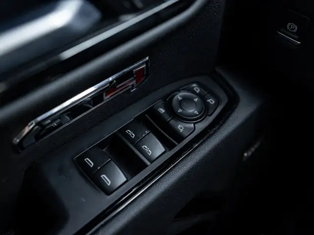 2025 GMC Sierra 1500 AT4 - Photo 24