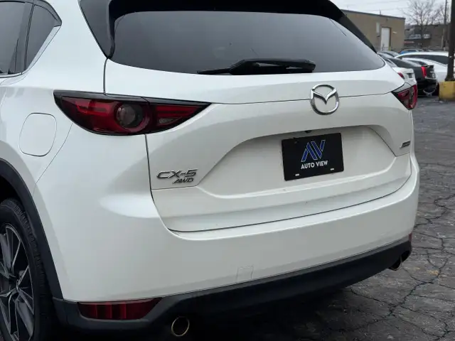 2017 Mazda CX-5 GT ONE OWNER - Photo 14