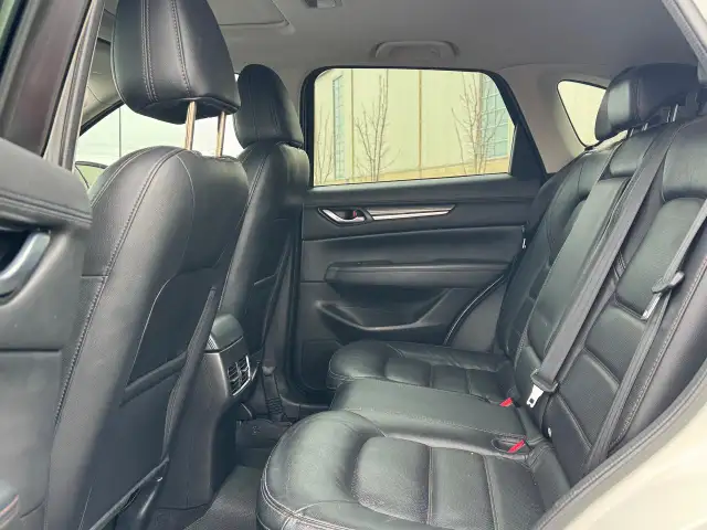 2017 Mazda CX-5 GT ONE OWNER - Photo 31