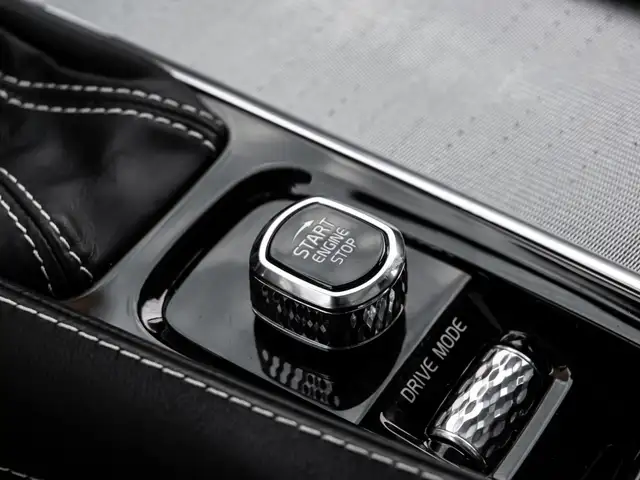 2019 Volvo XC90 T6|R-DESIGN|NAV|SUNROOF|HEATED STEERING|ACC|LANE - Photo 20