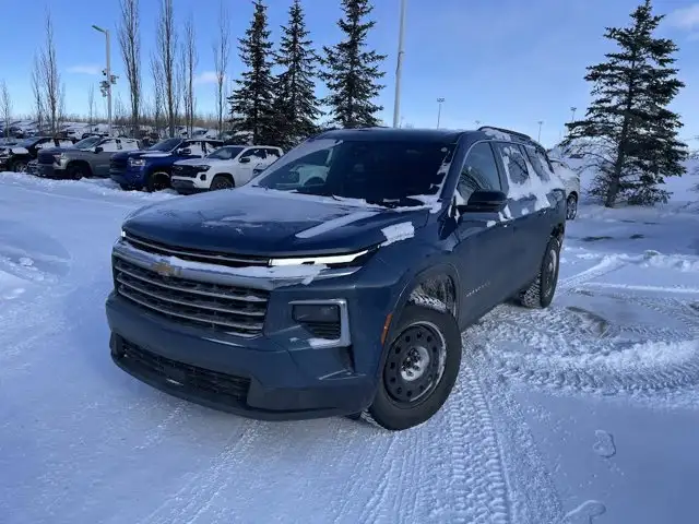 2025 Chevrolet Traverse LT 2.5L AWD - Photo 3