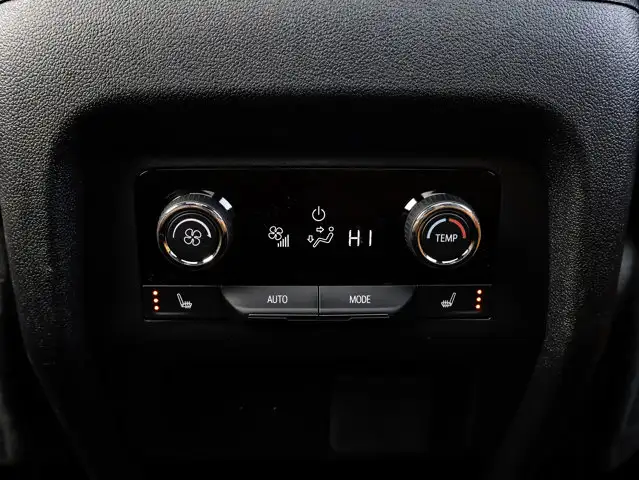 2026 Chevrolet Traverse - Photo 32