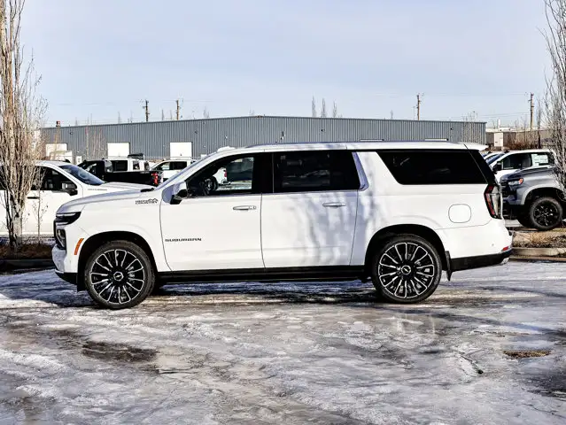 2026 Chevrolet Suburban High Country - Photo 10