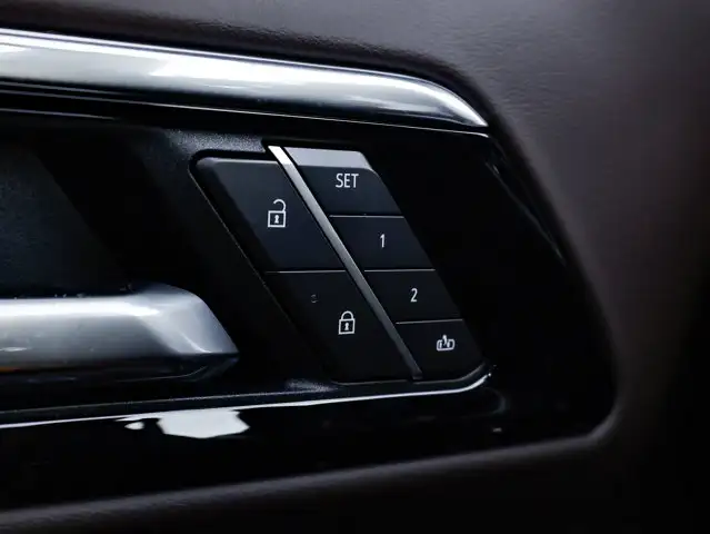 2026 Chevrolet Suburban High Country - Photo 19