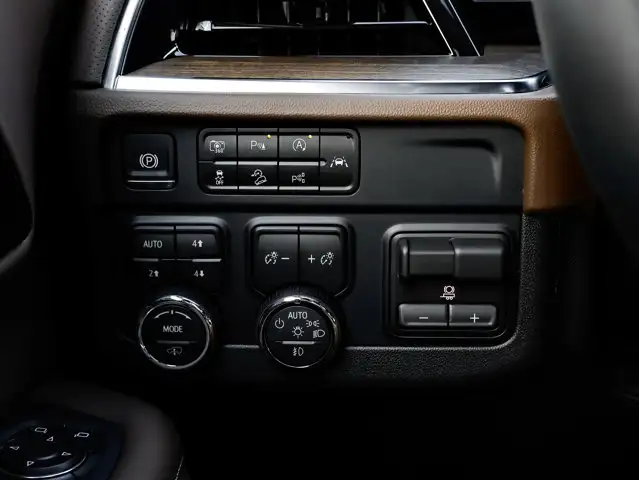 2026 Chevrolet Suburban High Country - Photo 21