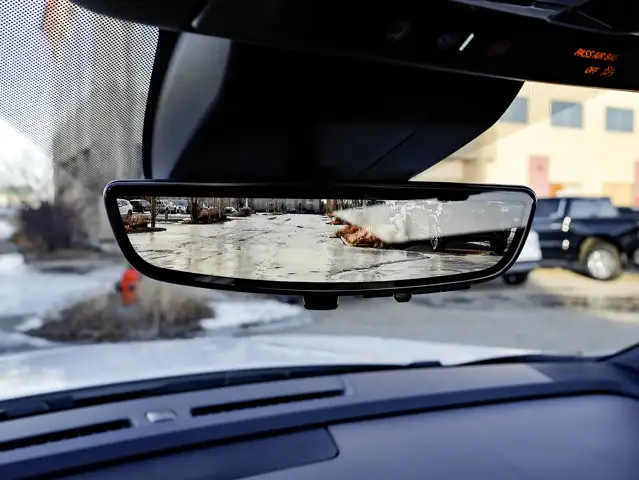 2026 Chevrolet Suburban High Country - Photo 28