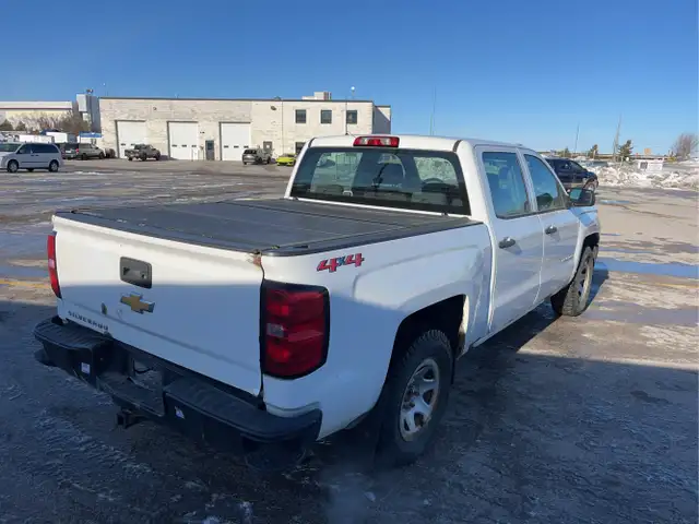 2018 Chevrolet Silverado 1500 - Photo 3
