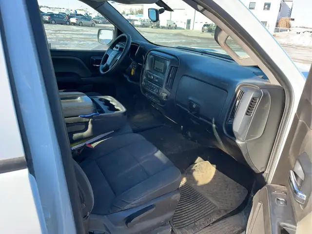 2018 Chevrolet Silverado 1500 - Photo 24