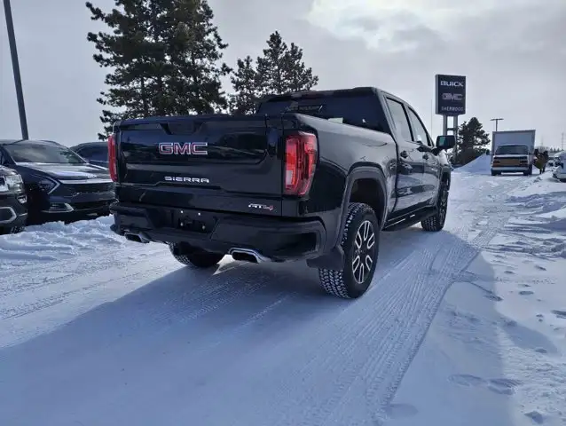 2026 GMC Sierra 1500 AT4 Premium 6.2L - Photo 6