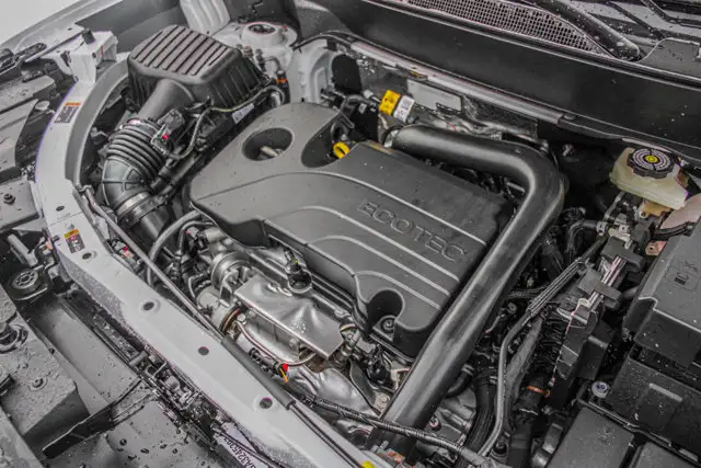 2026 GMC Terrain AWD AT4 - Photo 12