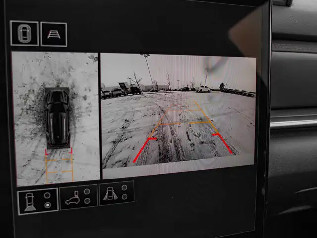 2026 GMC Terrain AWD AT4 - Photo 25