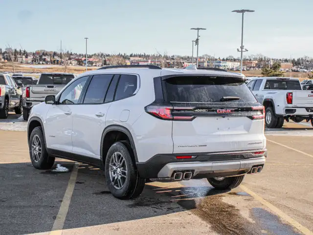 2026 GMC Acadia Elevation - Photo 6
