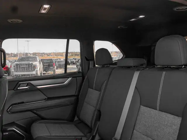 2026 GMC Acadia Elevation - Photo 30