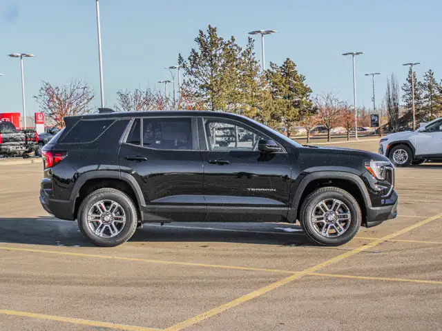 2026 GMC Terrain AWD Elevation - Photo 10