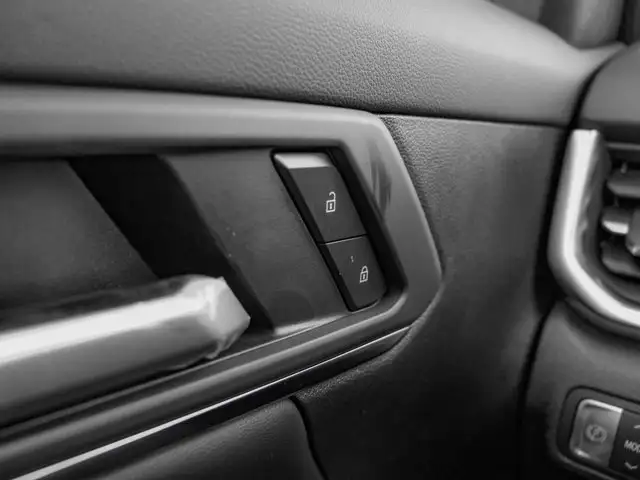 2026 GMC Terrain AWD Elevation - Photo 16