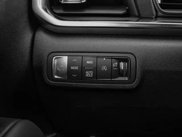 2026 GMC Terrain AWD Elevation - Photo 17