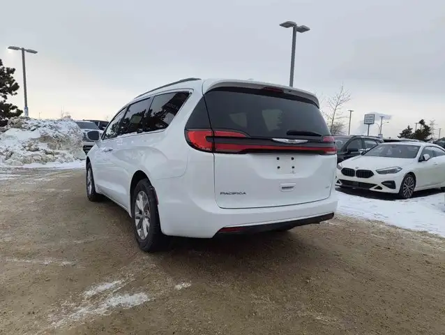 2022 Chrysler Pacifica Touring L V6 AWD - Photo 5