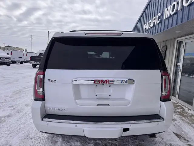 2016 GMC Yukon Denali - Photo 5