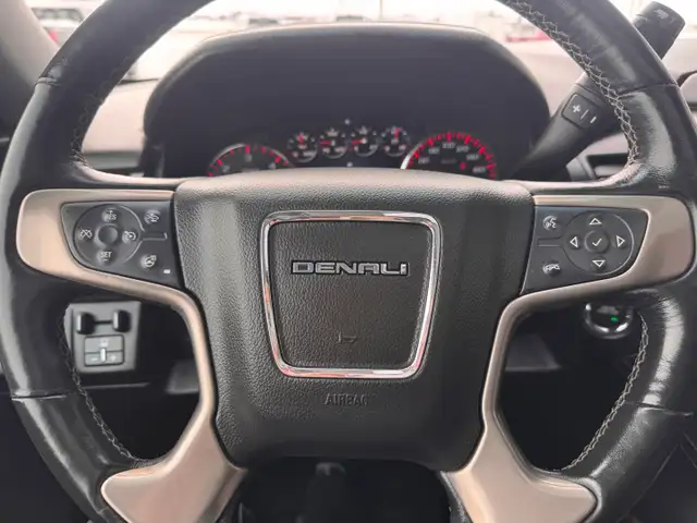 2016 GMC Yukon Denali - Photo 16