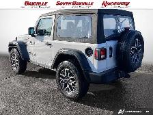 2025 Jeep Wrangler 2DR SPORT | CLEAN CARFAX | LOCAL TRADE | MANU - Photo 4
