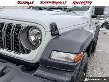 2025 Jeep Wrangler 2DR SPORT | CLEAN CARFAX | LOCAL TRADE | MANU - Photo 8