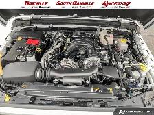 2025 Jeep Wrangler 2DR SPORT | CLEAN CARFAX | LOCAL TRADE | MANU - Photo 10