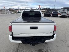 2023 Toyota Tacoma 4WD DBL AT APPLE ANDRIOD CARPLAY / REAR CAMER - Photo 4