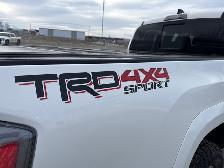 2023 Toyota Tacoma 4WD DBL AT APPLE ANDRIOD CARPLAY / REAR CAMER - Photo 22