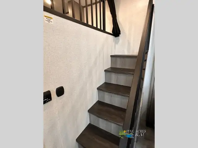 2025 Keystone RV Retreat 391HBDL 5.99% - Photo 27