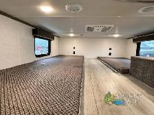 2025 Keystone RV Retreat 391HBDL 5.99% - Photo 41