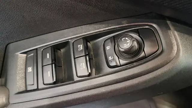 2024 Subaru Crosstrek ONYX 2.5L AWD - Photo 10