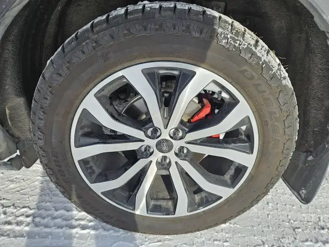 2020 Ford Explorer - Photo 6