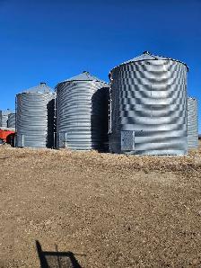 Grain bins - Photo 3