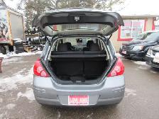 2011 Nissan Versa 1.8 SL
