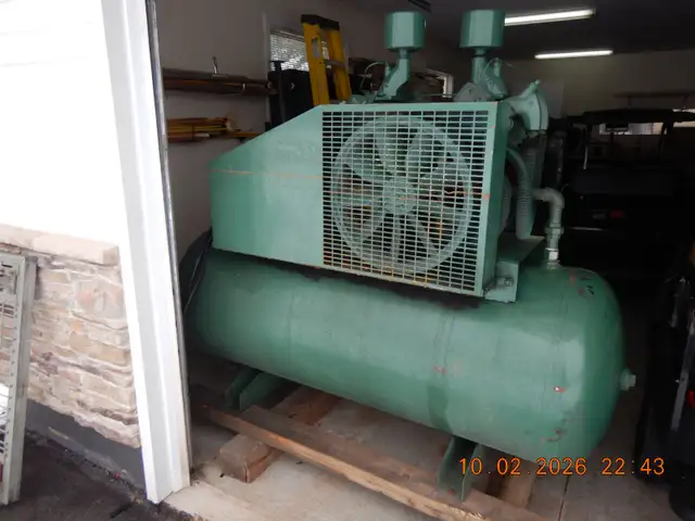 Champion Advantage HR25-12 – 25 HP Industrial Air Compressor - Photo 13