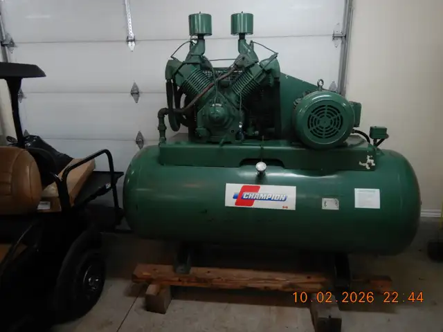 Champion Advantage HR25-12 – 25 HP Industrial Air Compressor - Photo 18