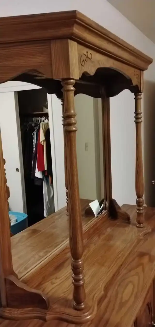 Free Solid Maple Dresser - Photo 4