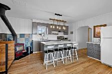 4 Bed 2 Bath All Inclusive Fully Furnished Home - Canoe Cove PE - Photo 3