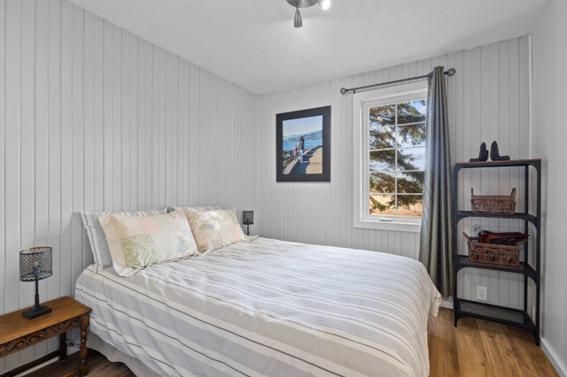 4 Bed 2 Bath All Inclusive Fully Furnished Home - Canoe Cove PE - Photo 4