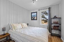 4 Bed 2 Bath All Inclusive Fully Furnished Home - Canoe Cove PE - Photo 4