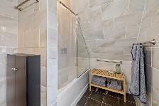 4 Bed 2 Bath All Inclusive Fully Furnished Home - Canoe Cove PE - Photo 9