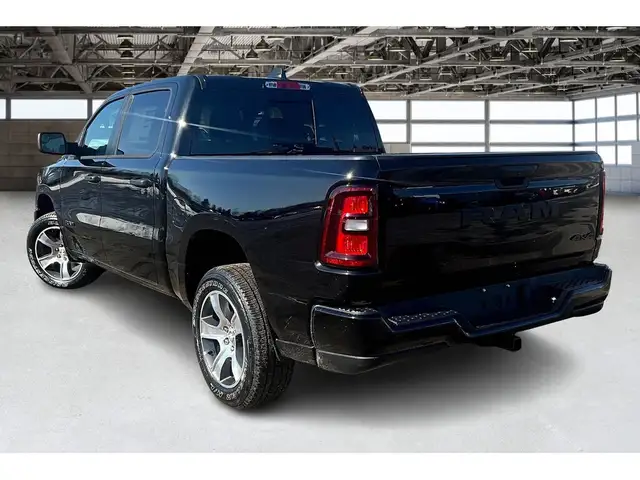 2025 Ram 1500 TRADESMAN CREW | Level1 | Sport App Pkg | AntiSpin - Photo 3