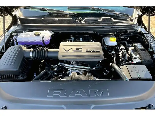 2025 Ram 1500 TRADESMAN CREW | Level1 | Sport App Pkg | AntiSpin - Photo 11
