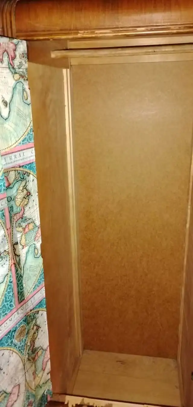 FREE Vintage Mid-Century Solid Wood Armoire / Wardrobe - Photo 2